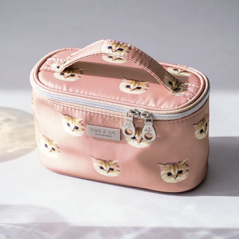 PAUL & JOE ACCESSOIRES ポール＆ジョーアクセソワ ポーチ 持ち