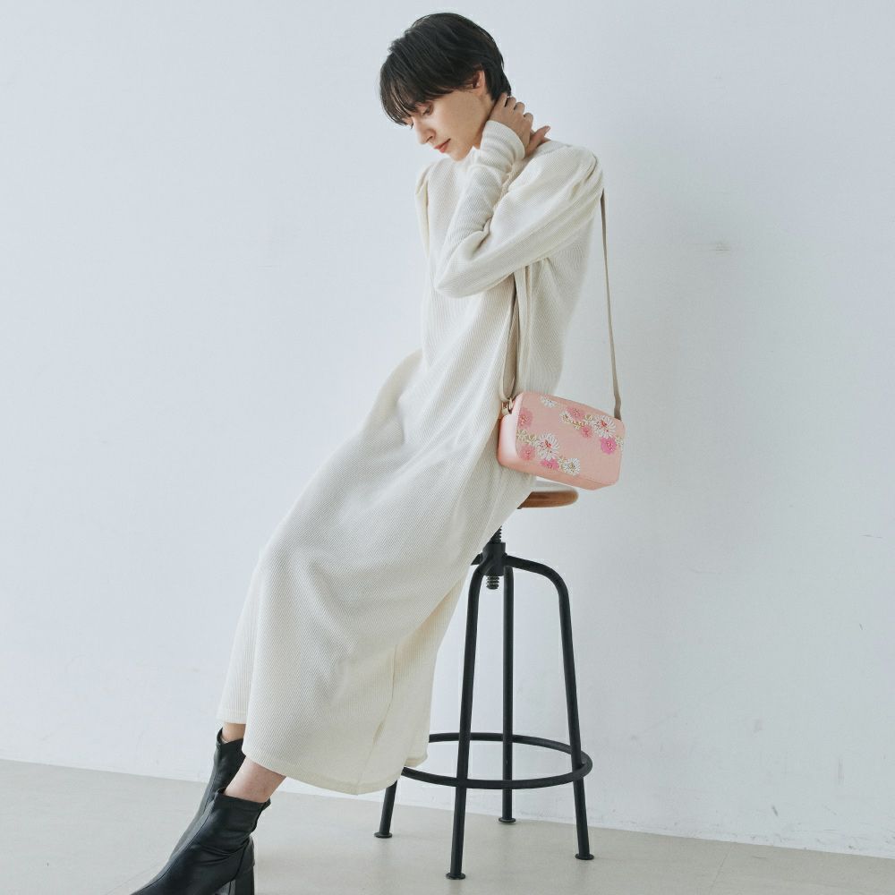 PAUL&JOE ACCESSOIRES ショルダーバッグ クリザンテーム PJA-B1122