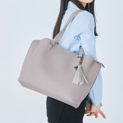 ZARA】チャーム付きギャザートートバッグ (ZARA/トートバッグ